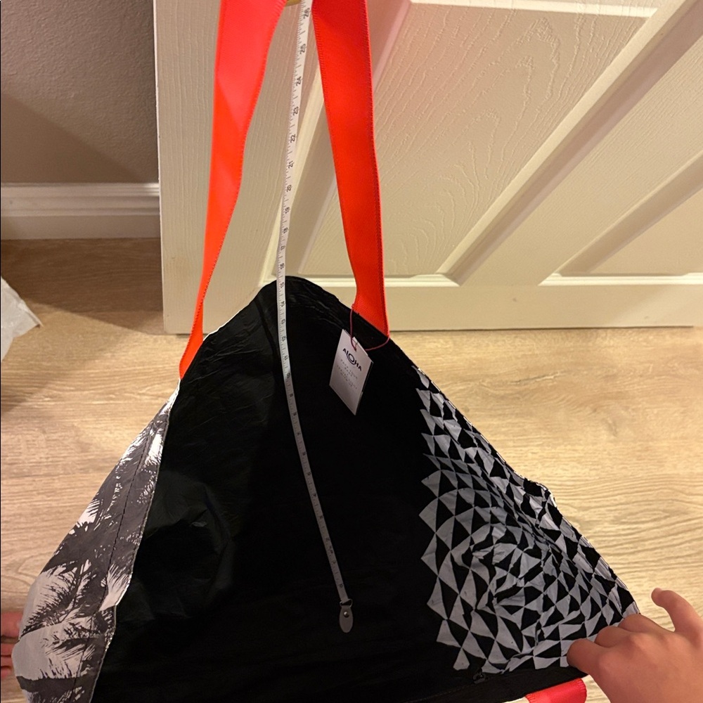 NWT -HOLO HOLO Kalapana by Samudra - Aloha Collection bag - Picture 8 of 8